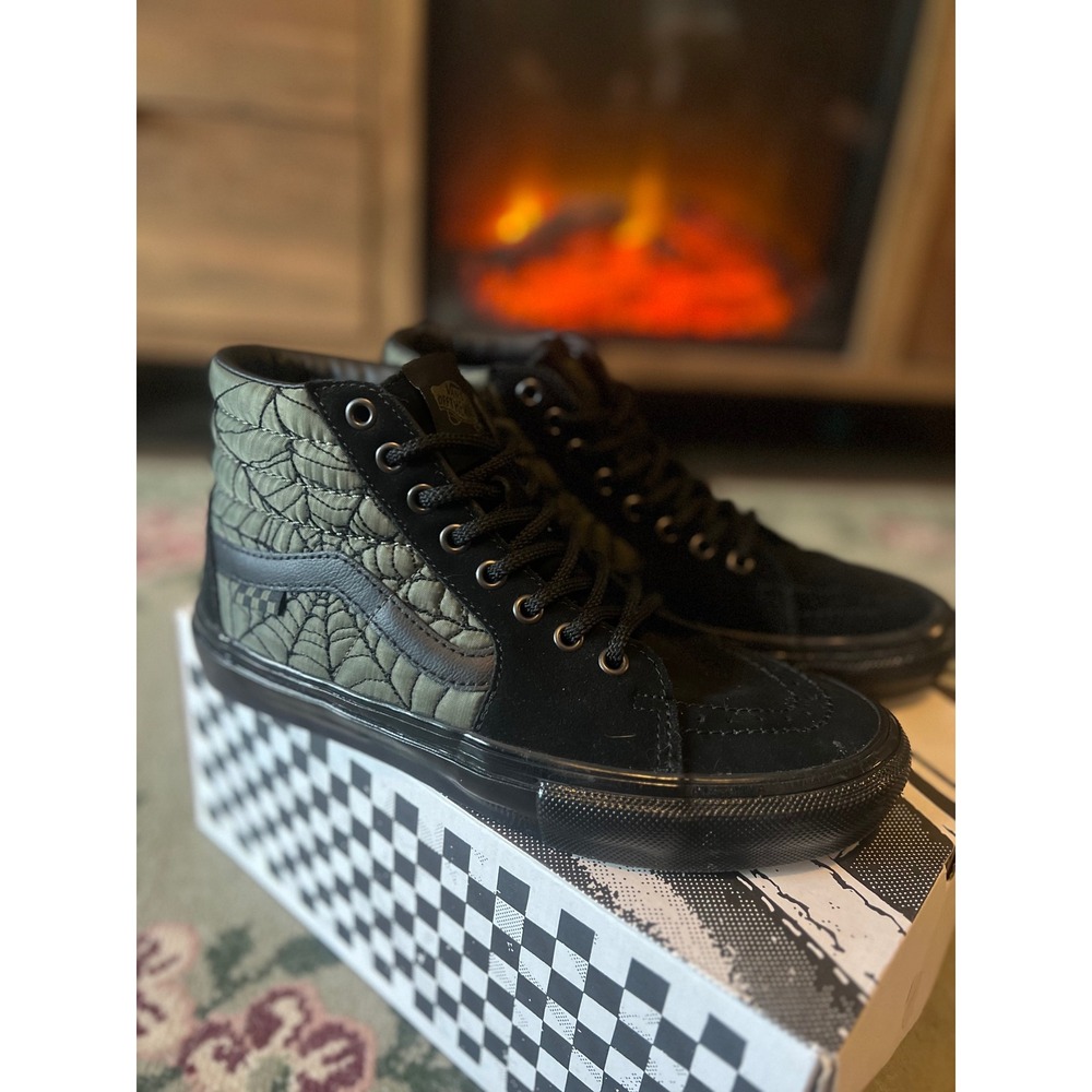 Vans Skate Sk8-Hi Kadow Web Mens Black Green Spider Web Quilted Suede Sneakers